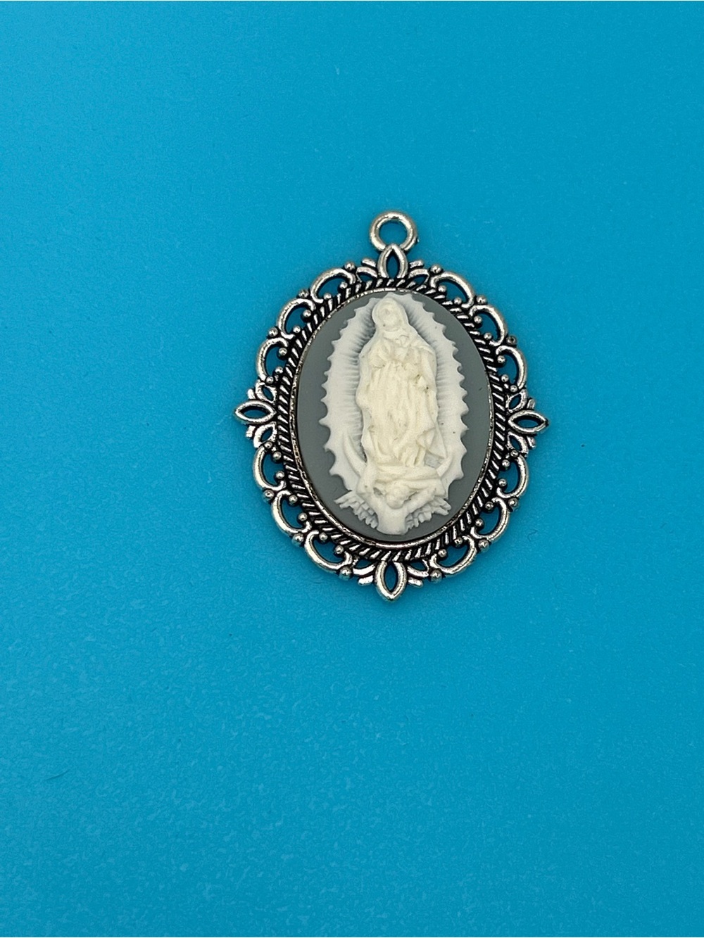 Silver-Tone Virgin Mary Cameo Pendant in White and Gray